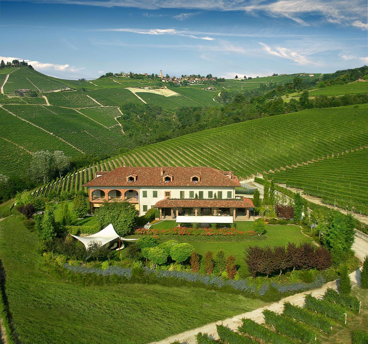Cascina Barac Guest House อัลบา ภายนอก รูปภาพ