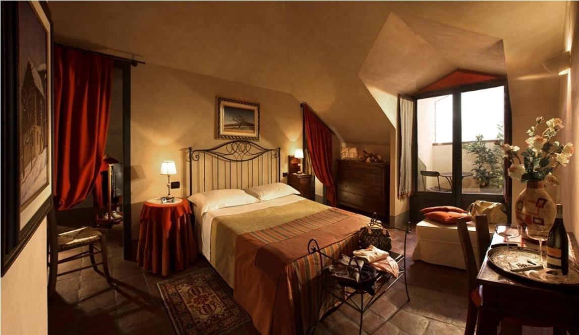 Cascina Barac Guest House อัลบา ห้อง รูปภาพ